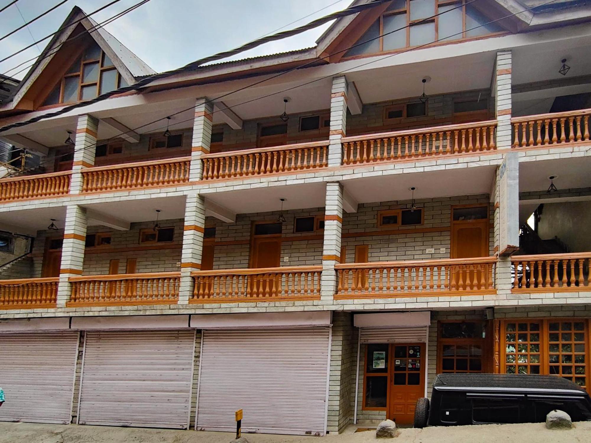 Hotel Arohi Vashist Exterior foto